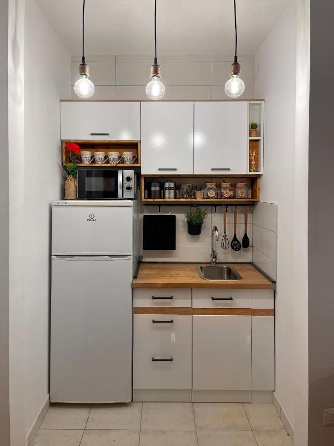 Studio Central Square Gospić Екстериор снимка