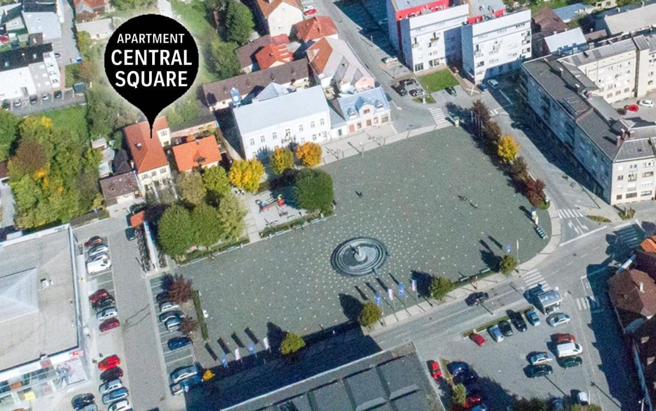 Studio Central Square Gospić Екстериор снимка